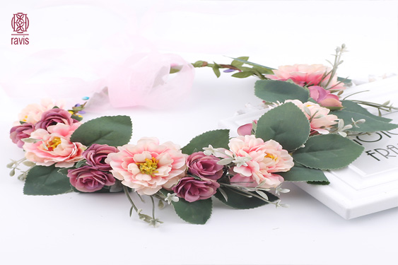تاج گل عروس برای فرمالیته| تاج گل| تاج گل عروس| دسته گل| عروس| آرایشگاه زنانه|چهره ای شکیل تر همراه با تاج گل عروس